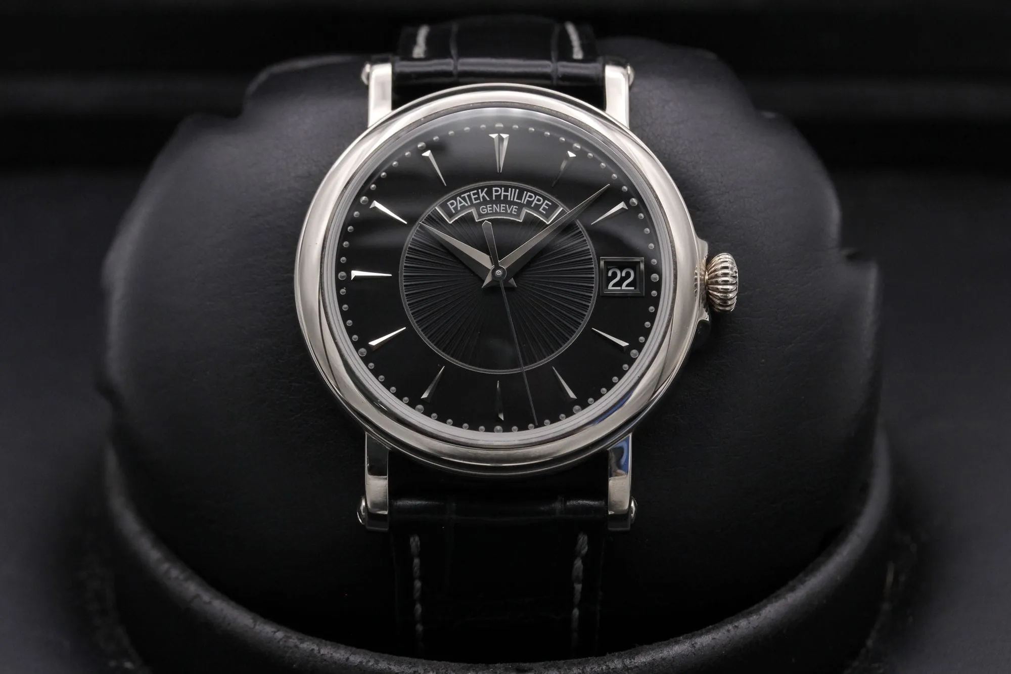 Patek Philippe Calatrava 5153G-001 406319