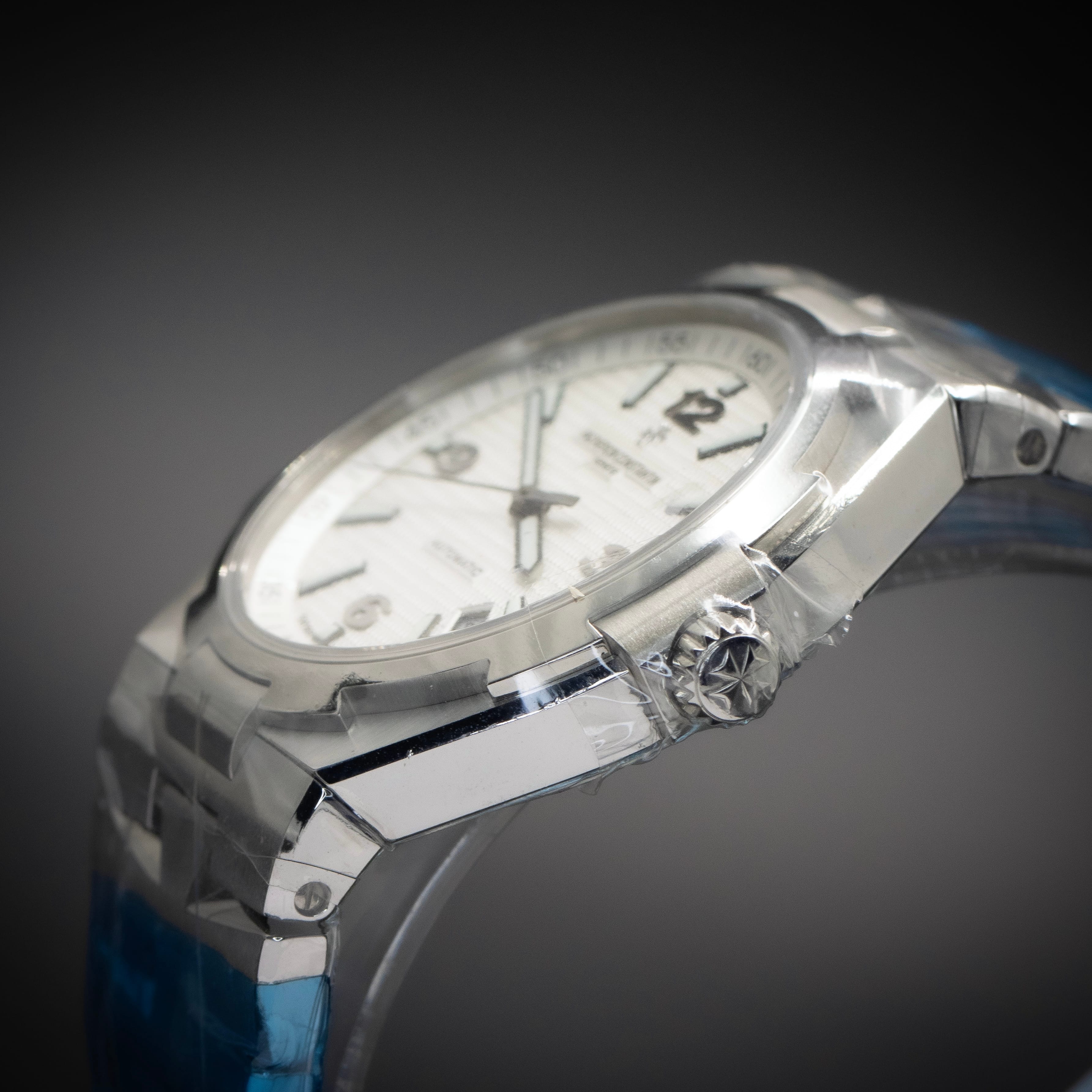 Vacheron Constantin Overseas - Silver Quarter Arabic Dial